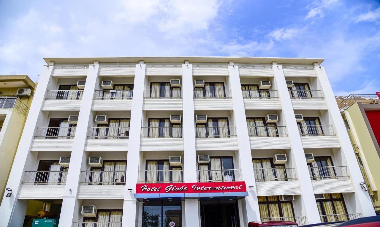 Treebo Trend Globe International Puri Hotel Bagian luar foto